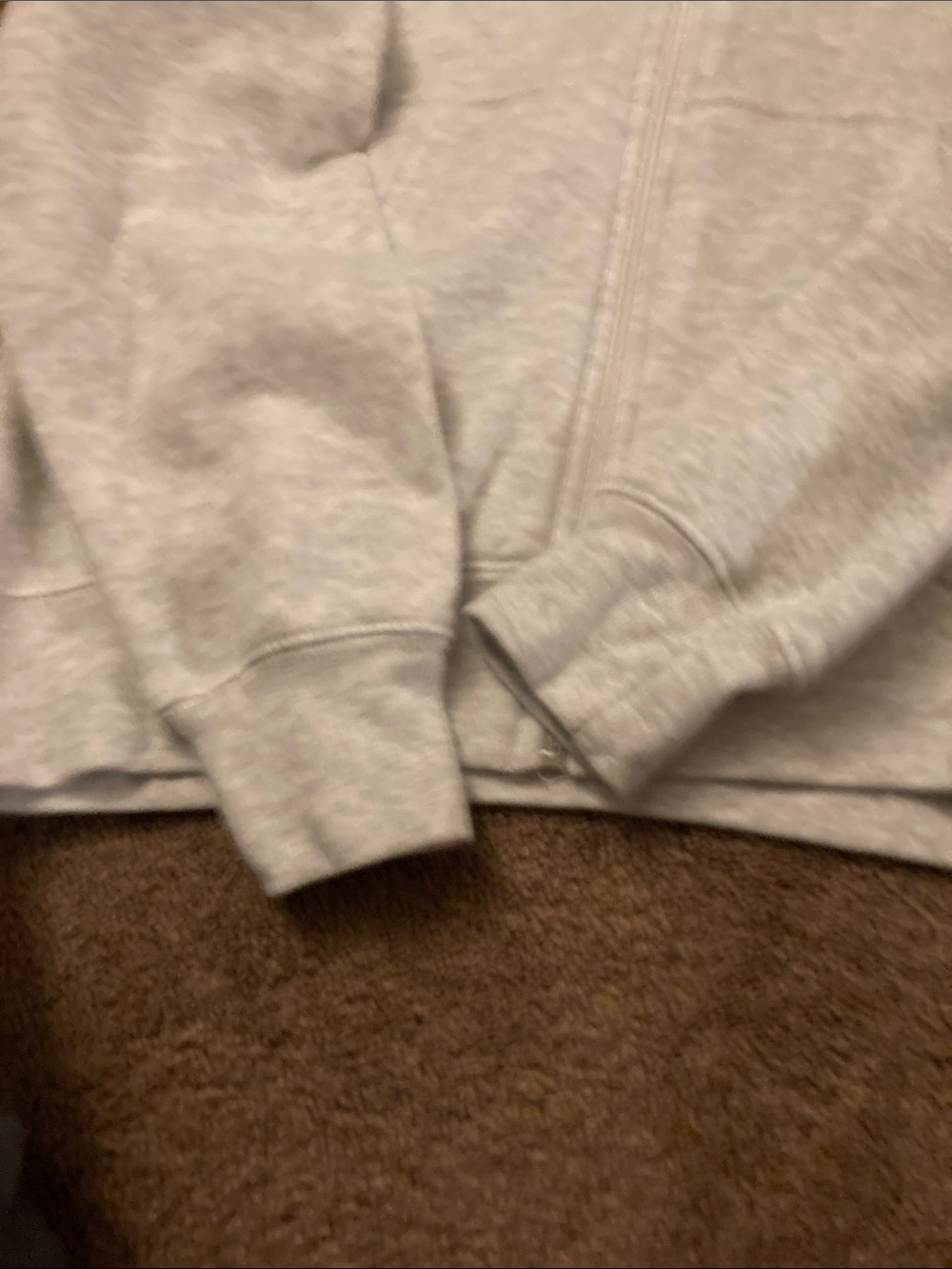 Selena Gomez sweatshirt - Picture 5 of 5